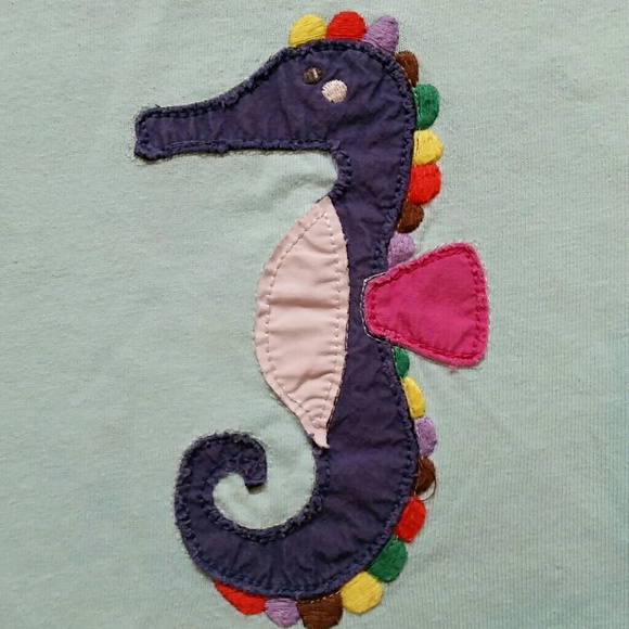 Mini Boden seahorse tee, size 5-6 yrs - Picture 2 of 4